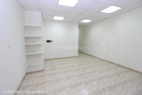 LOCAL REFORMADO EN ZONA ZAPATILLERA, CAMBIO DE USO A VIVIENDA VIABLE ¡¡INFORMATE!! - ALICANTE