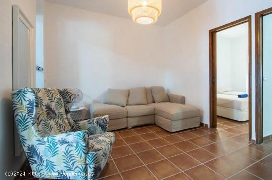 Apartamento en Venta en el Centro de Benidorm, a Pocos Metros de la Playa - ALICANTE