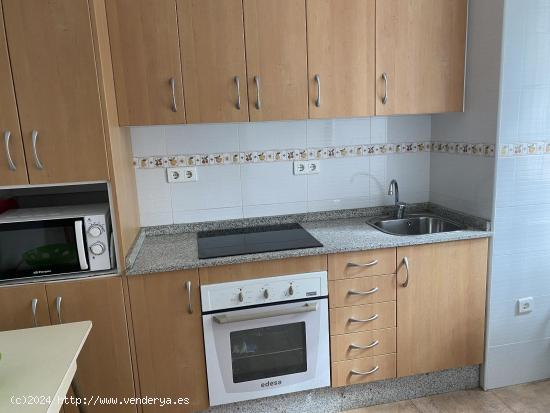 Apartamento con parking y piscina en rincón de loix Benidorm! www.euroloix.com - ALICANTE