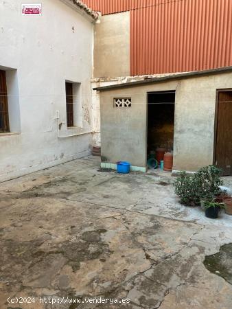 CASA EN VENTA EN EL CORAZON DE ALMUSSAFES - VALENCIA