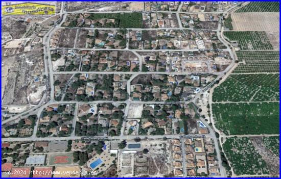 Parcela de 1.000 m2 en Urb. El Reloj - MURCIA