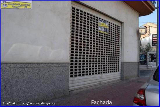 Local comercial en Santomera con gran fachada - MURCIA