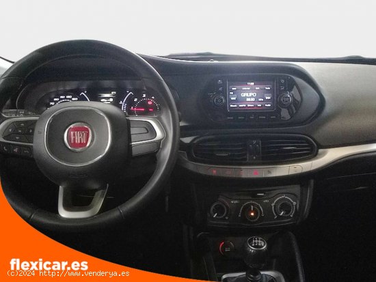 Fiat Tipo 1.4 16v Easy 70kW (95CV) gasolina - Córdoba