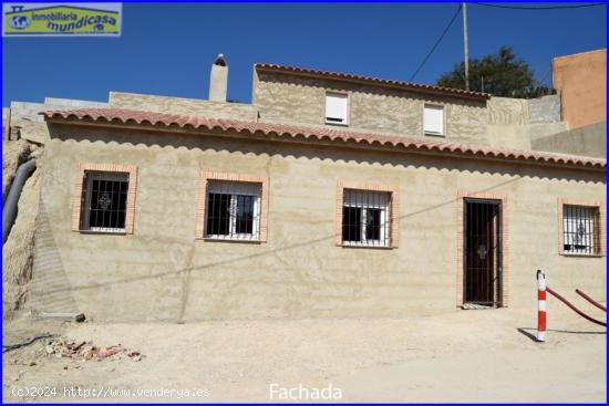 Muy cerca de Abanilla, casa cueva con gran parcela. - MURCIA