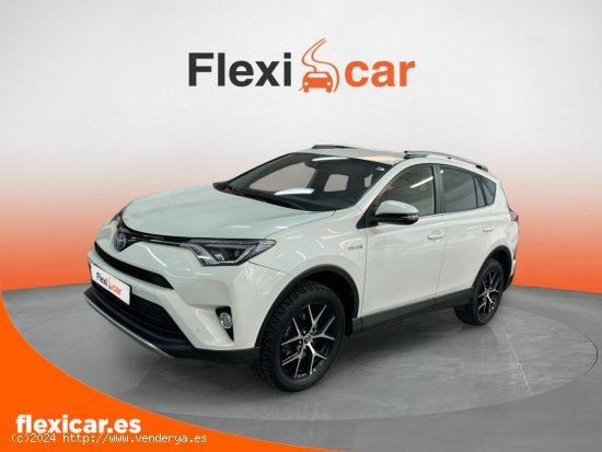 Toyota Rav4 2.5l hybrid 2WD Feel! - 5 P (2018) - Cáceres