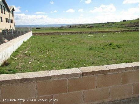  TERRENO URBANO EN HUMANES DE MOHERNANDO, GUADALAJARA - GUADALAJARA 