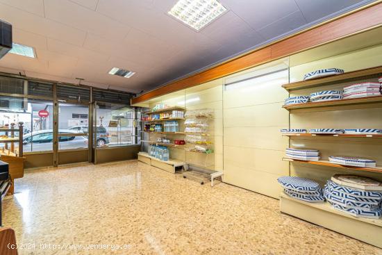 Local comercial de más de 200m2 con gran almacén en el barrio de Foners (Palma de Mallorca) - BALE