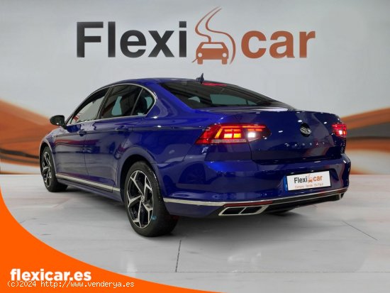 Volkswagen Passat R-Line 2.0 TDI 140kW (190CV) DSG - Oviedo