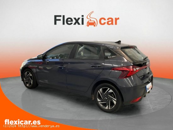 Hyundai i20 1.0 TGDI 74kW (100CV) Drive & Skate - Pamplona