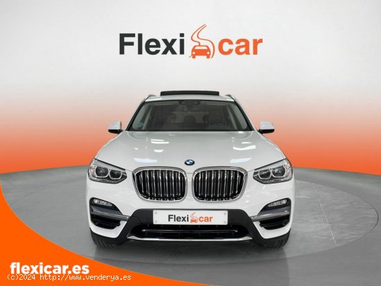 BMW X3 xDrive20d Luxury Line - 5 P - Cornellà de Llobregat