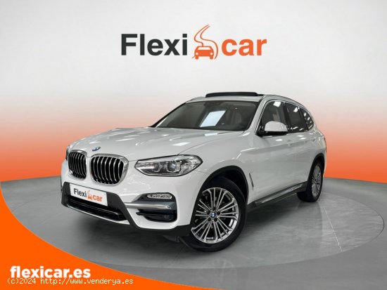 BMW X3 xDrive20d Luxury Line - 5 P - Cornellà de Llobregat