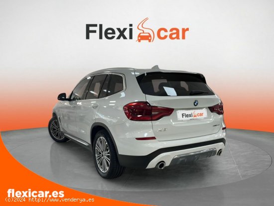 BMW X3 xDrive20d Luxury Line - 5 P - Cornellà de Llobregat