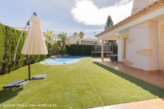 CHALET ESQUINERO EN ALFINACH!! - VALENCIA