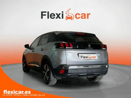 Peugeot 3008 1.2 PURETECH 96KW (130CV) ACTIVE S&S - Marbella