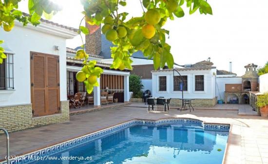  Gran chalet en la zona del Campito - CADIZ 