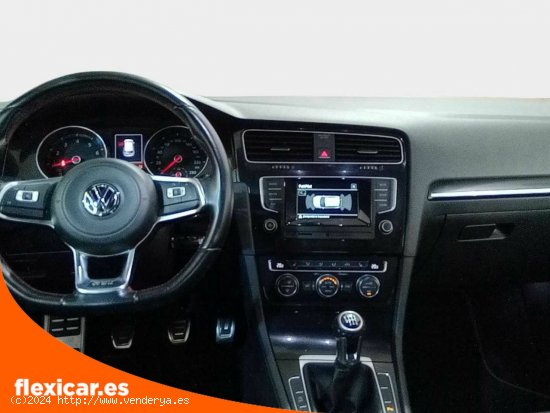 Volkswagen Golf GTI 2.0 TSI - Córdoba