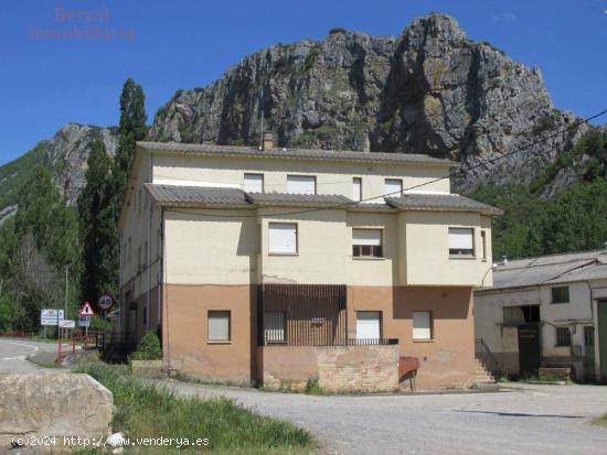  Casa en Torrecilla en cameros, La Rioja - LA RIOJA 