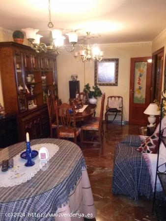 SE VENDE PRECIOSO PISO EN TORREDONJIMENO - JAEN