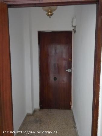 SE VENDE AMPLIO PISO EN LA ALCANTARILLA - JAEN