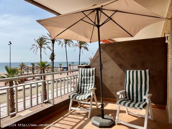 APARTAMENTO VACACIONAL, PRIMERA LÍNEA DE PLAYA VFT/MA/59241 - MALAGA