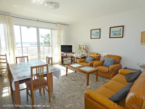 Piso en venta en Puerto de Mazarrón, 1ª línea del paseo - MURCIA