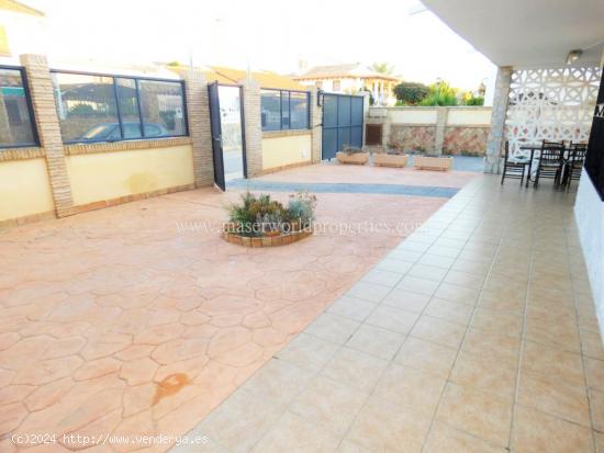 Chalet en venta en zona playa de Bahia en Puerto de Mazarron - MURCIA