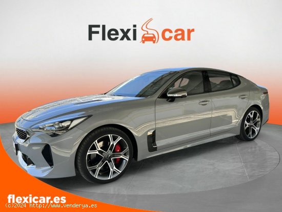 Kia Stinger 3.3 T-GDi 272kW (370CV) GT 4x4 - Sevilla