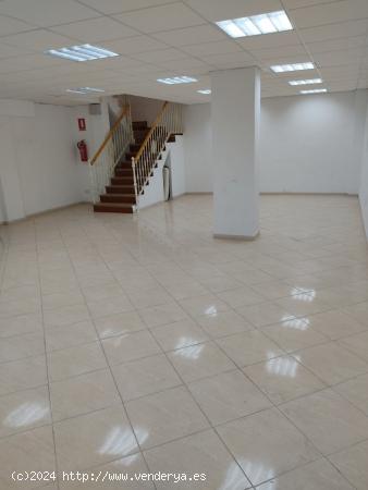 LOCAL COMERCIAL DUPLEX - MALAGA