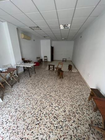  SE ALQUILA LOCAL COMERCIAL - SEVILLA 