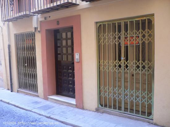 ALQUILER LOCAL COMERCIAL ZONA RECOGIDAS - GRANADA