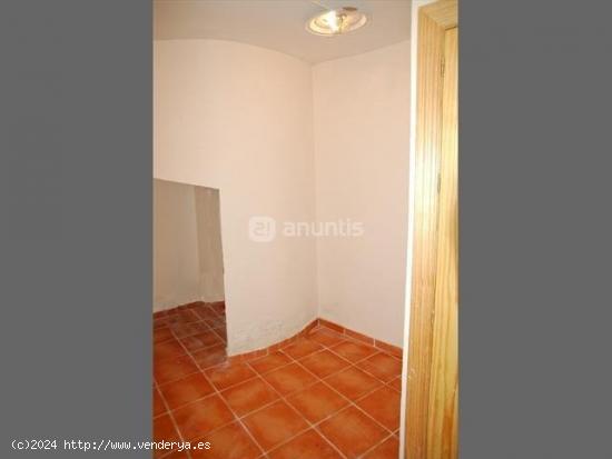 ALQUILER LOCAL COMERCIAL ZONA RECOGIDAS - GRANADA