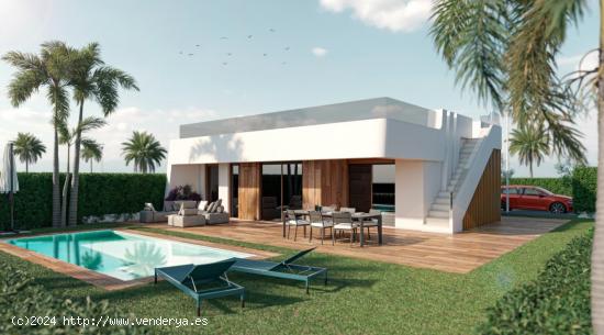 Villas en Campo de Golf en Condado de Alhama - MURCIA