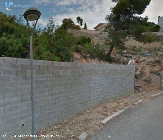 PARCELA EN COSTA CUNIT DE 602 M2 - TARRAGONA