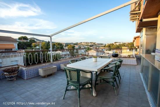 DÚPLEX CON GRAN TERRAZA EN SEGUR DE CALAFELL - TARRAGONA