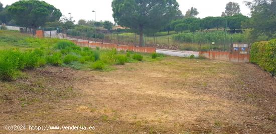  Fantástico terreno edificable en Golf Barcelona - BARCELONA 