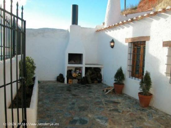 CASA CUEVA EN CHINCHILLA DE MONTE-ARAGON - ALBACETE