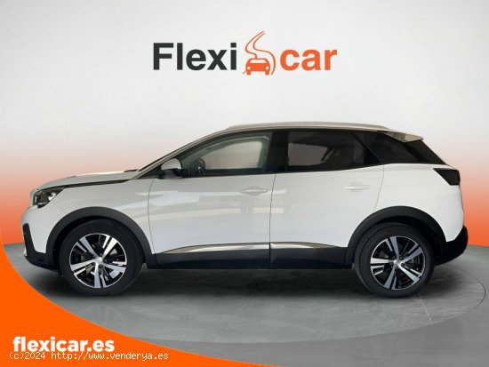 Peugeot 3008 1.2 PURETECH 96KW (130CV) ACTIVE S&S - Vilafranca del Penedès