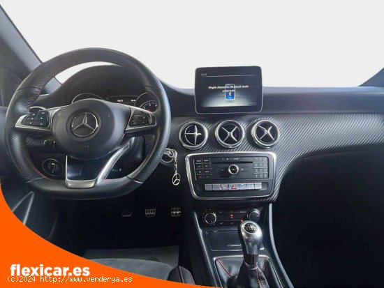 Mercedes Clase A A 180 AMG Line - Sabadell