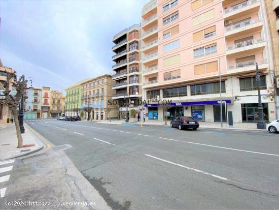 INMOBILIARIA SOL 8 VIDAL ALQUILA OFICINA FRENTE AL CASINO - ALICANTE