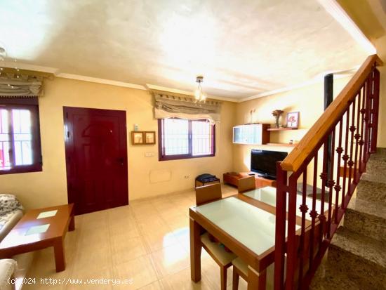 SOL8VIDAL VENDE BUNGALOW EN DESAMPARADOS - ALICANTE