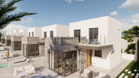 SOL8VIDAL SELLS VILLA IN TORREVIEJA - ALICANTE