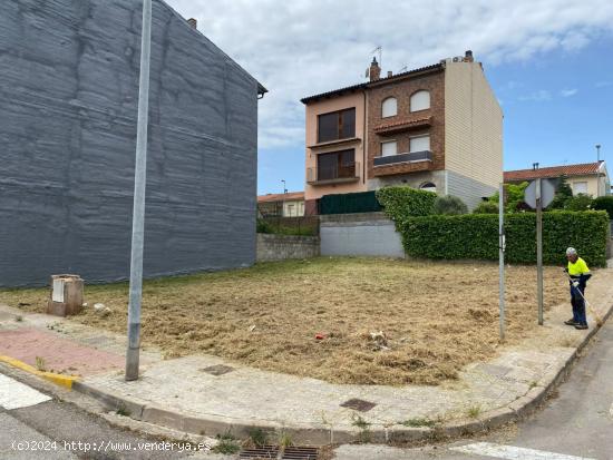 2 parcelas urbanas en Avinyó - BARCELONA