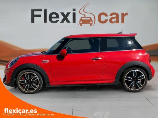 MINI Cooper JOHN COOPER WORKS - 3 P (2019) - Cabrera de Mar