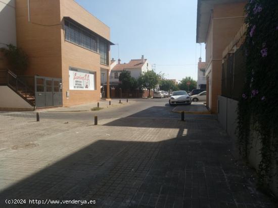 Plaza de garaje en venta en Sevilla Este - SEVILLA