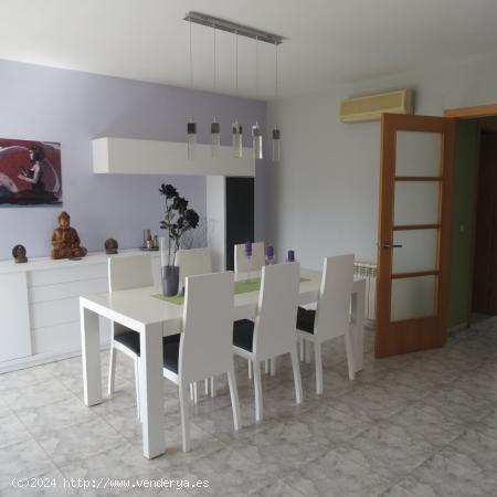 Chalet en venta en Castellví de Rosanes - BARCELONA