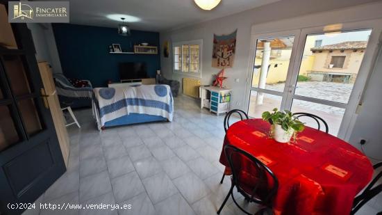 CHALET EN VILLASPESA - TERUEL