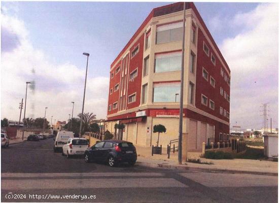 Local comercial en Elche zona Casablanca, 200 m. de superficie. Edificio Marloan - ALICANTE