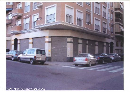  Local comercial en Elche zona Plaza Madrid, 350 m. de superficie - ALICANTE 