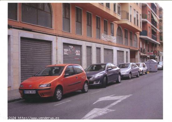 Local comercial en Elche zona Toscar, 1150 m2. planta baja y 1200 m2. de altillo - ALICANTE