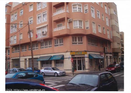 Local comercial en Elche zona Sector Quinto, 125 m2. Con Licencia de Actividad - ALICANTE